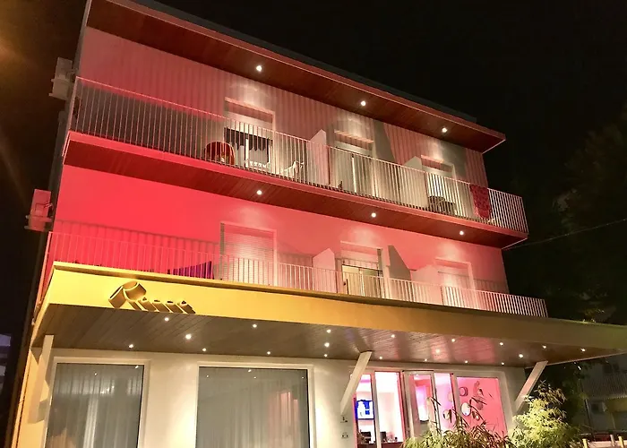 酒店 Ricci 里米尼
